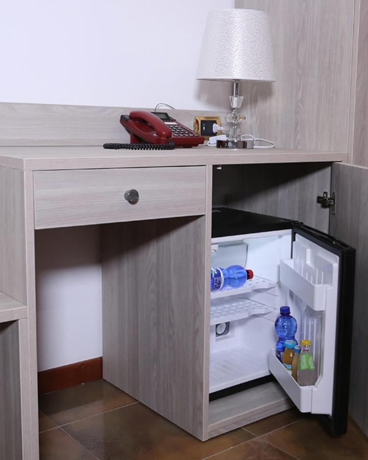 Policlinico Happy Home เมสซีนา ภายนอก รูปภาพ